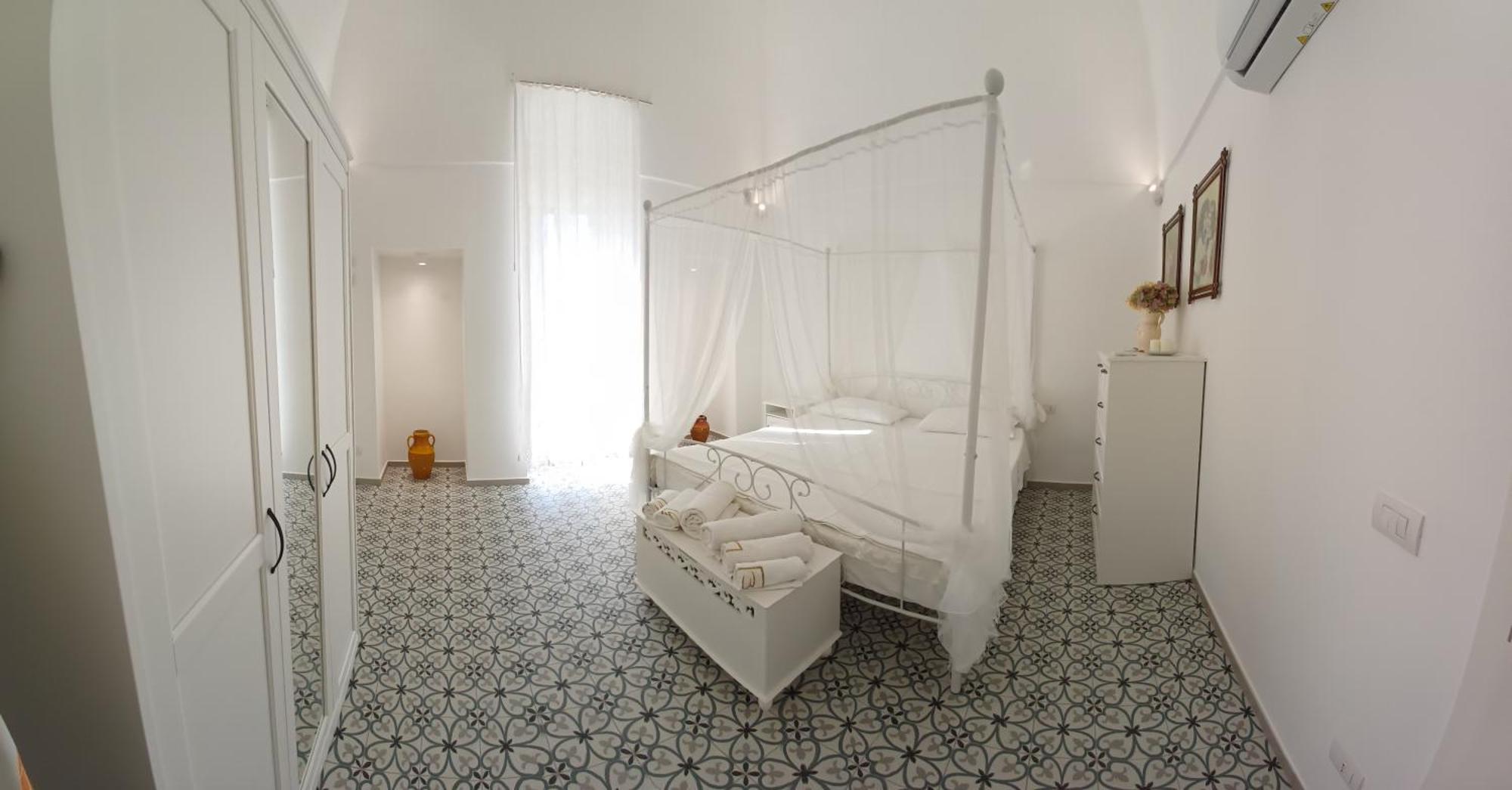 A Casa Del Mercante Monopoli Buitenkant foto